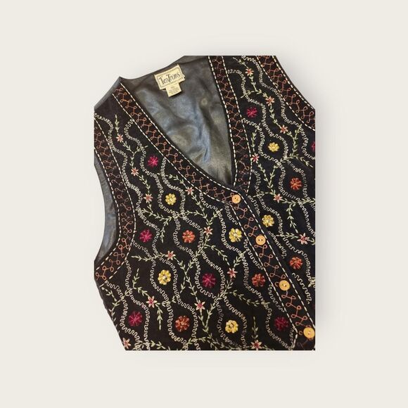 Vintage 90s Tantrums black floral embroidered button up vest - Picture 3 of 4
